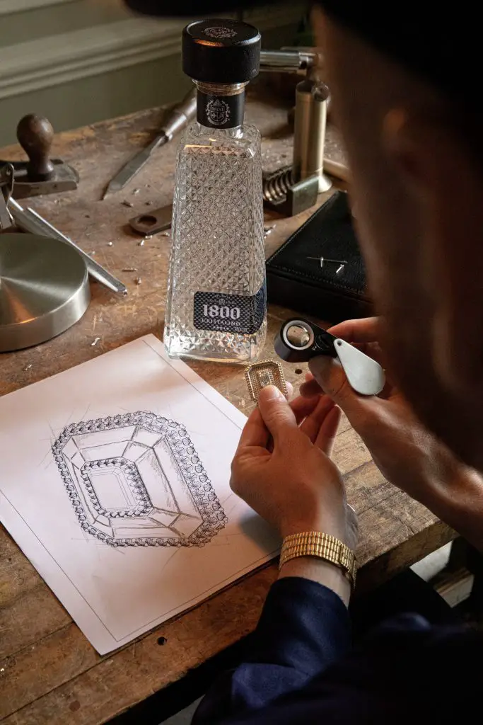 1800 Tequila Debuts First-Ever Tequila Diamond on the Red Carpet 3 1800 Tequila Diamond Brooch Sketch