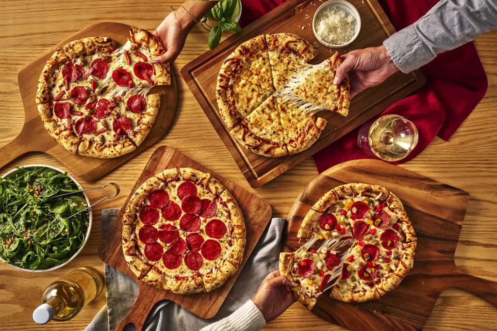 DiGiorno Brings Restaurant Style Wood Fired Pizza To Your Freezer 3 DiGiorno Wood Fired Style Crust Pizza Family 2