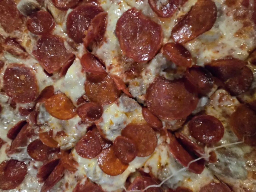 Gino's East of Chicago-LA Honors Chicago-Born Pope with "Pope-roni" Pizza 2 Gino East of Chicago LA Pope roni thin crust Tavern Style pizza